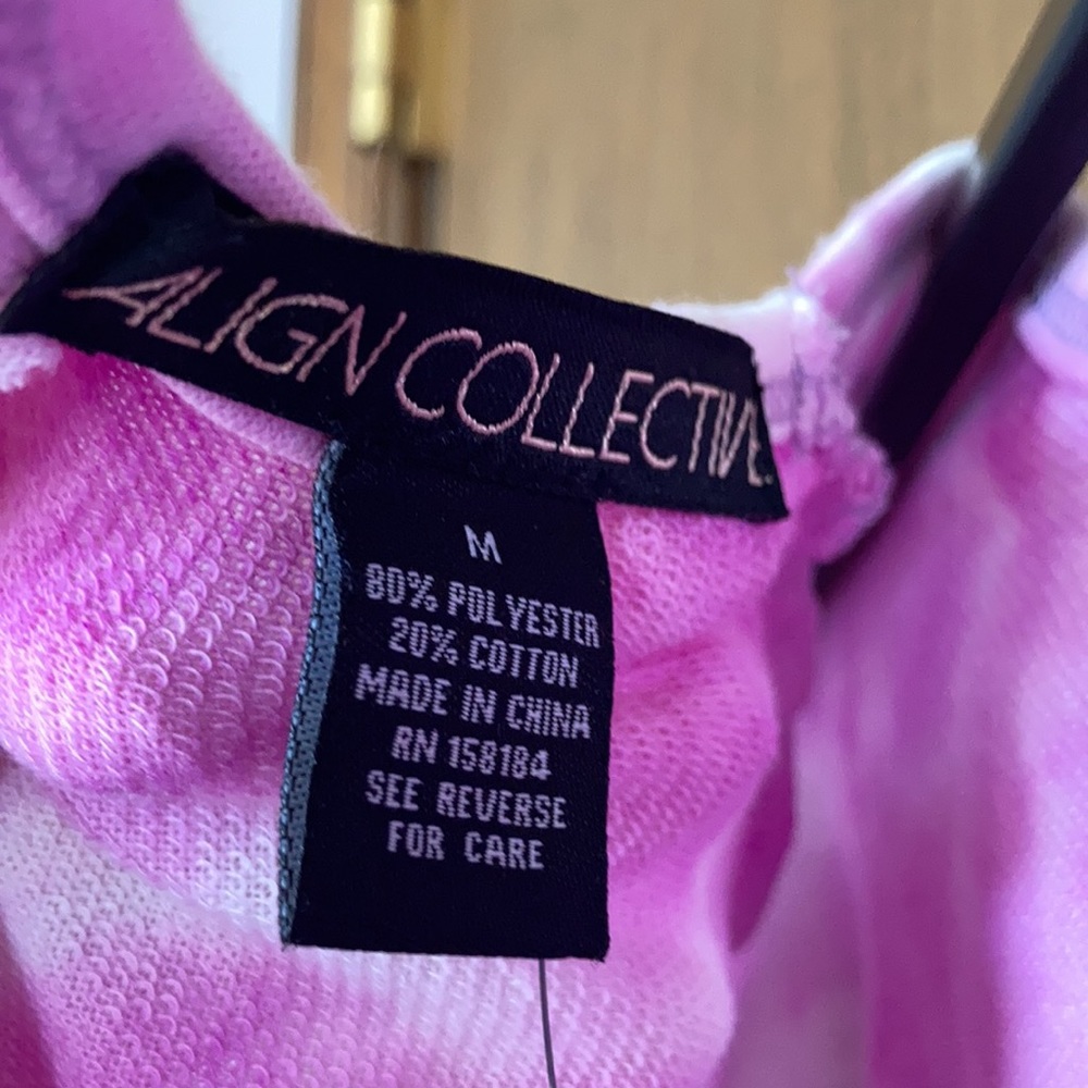 Top with cut out in back & jogger pant tie dye set pink M Juniors - Picture 14 of 17